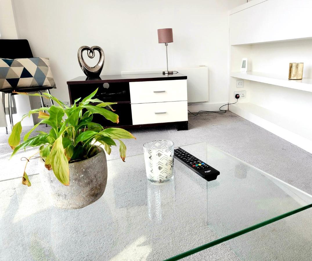 Cityscape Apartment In Birmingham With Self Checkin المظهر الخارجي الصورة